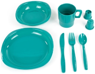 Picture of Camper Tableware Set by Chinook®